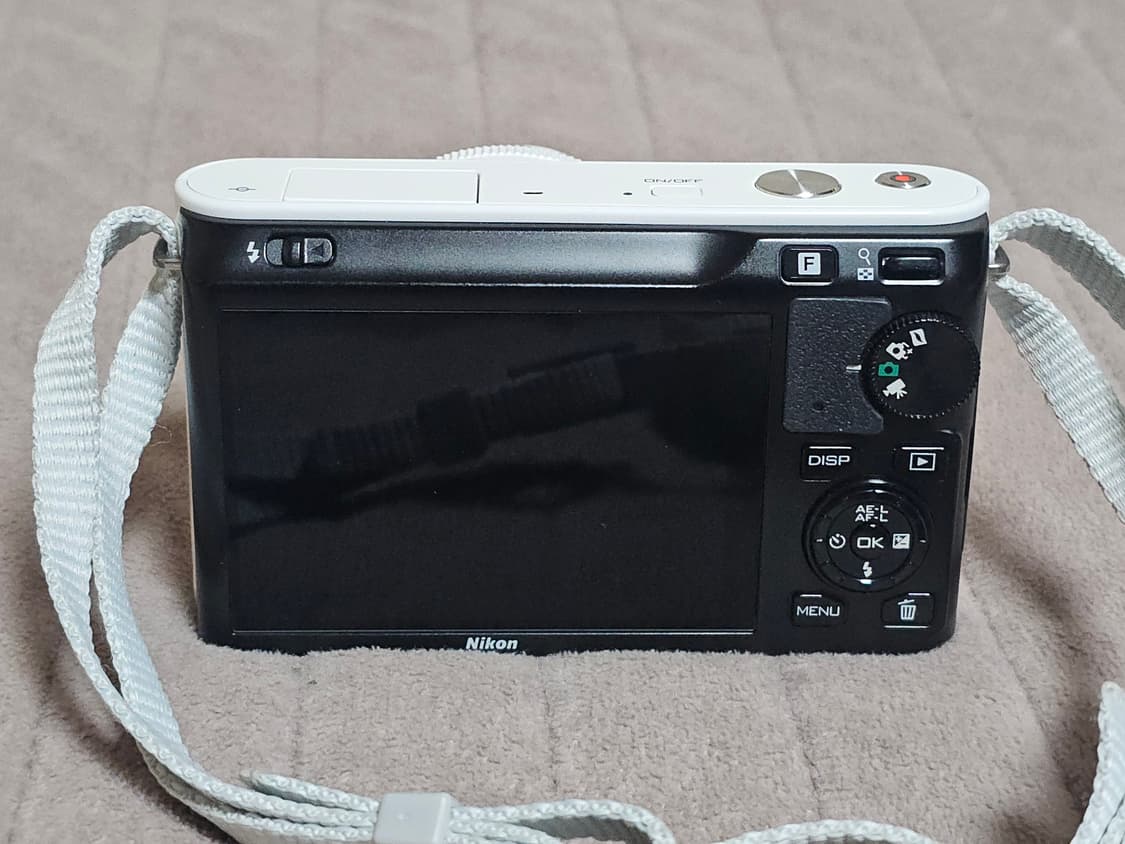 니콘 Nikon 1 J1 미러리스 카메라 상품이미지7