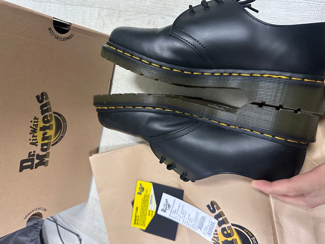 닥터마틴 1461 블랙 스무스 uk8 (270) 상품이미지5
