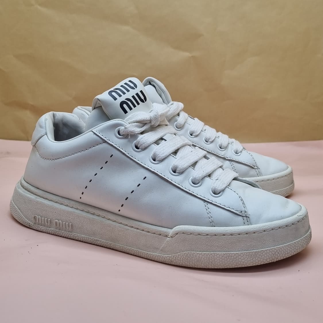 Miu 레더 여성스니커즈36 220 상품이미지1