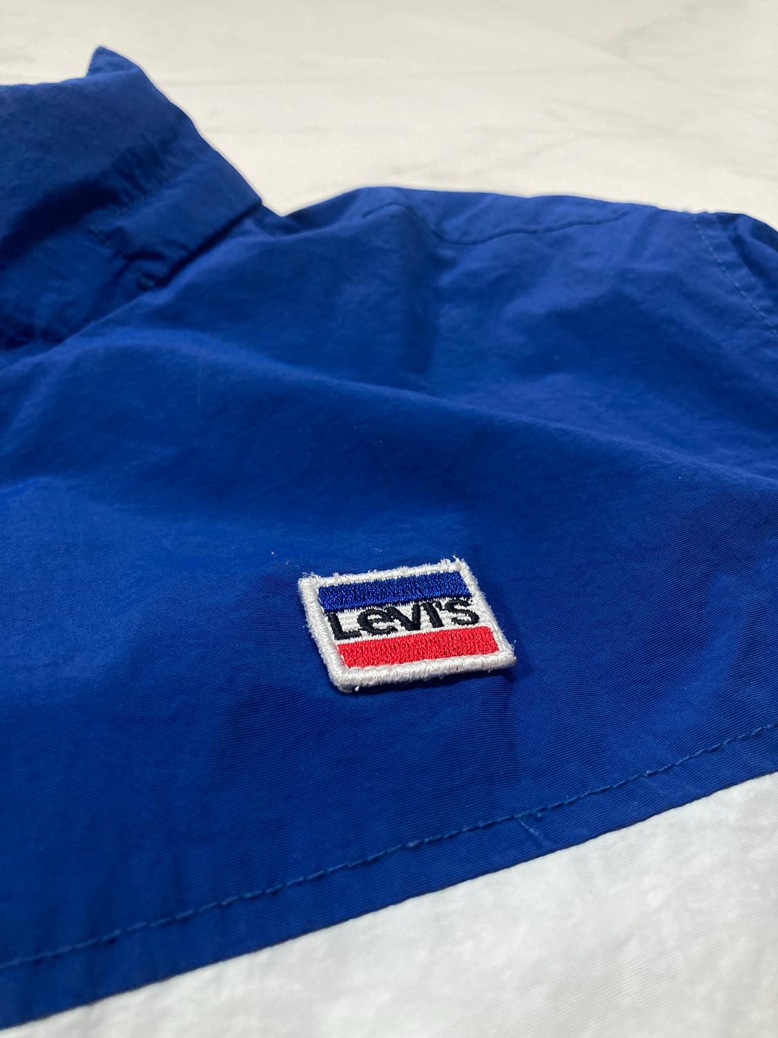 (거의 새것)리바이스 히든 후드 바람막이 105-110 상품이미지7