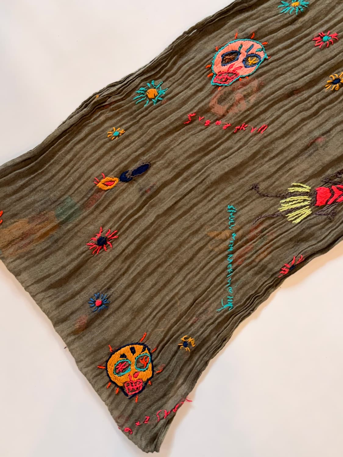 KAPITAL Embroidery Ring Stole (Olive) 상품이미지5