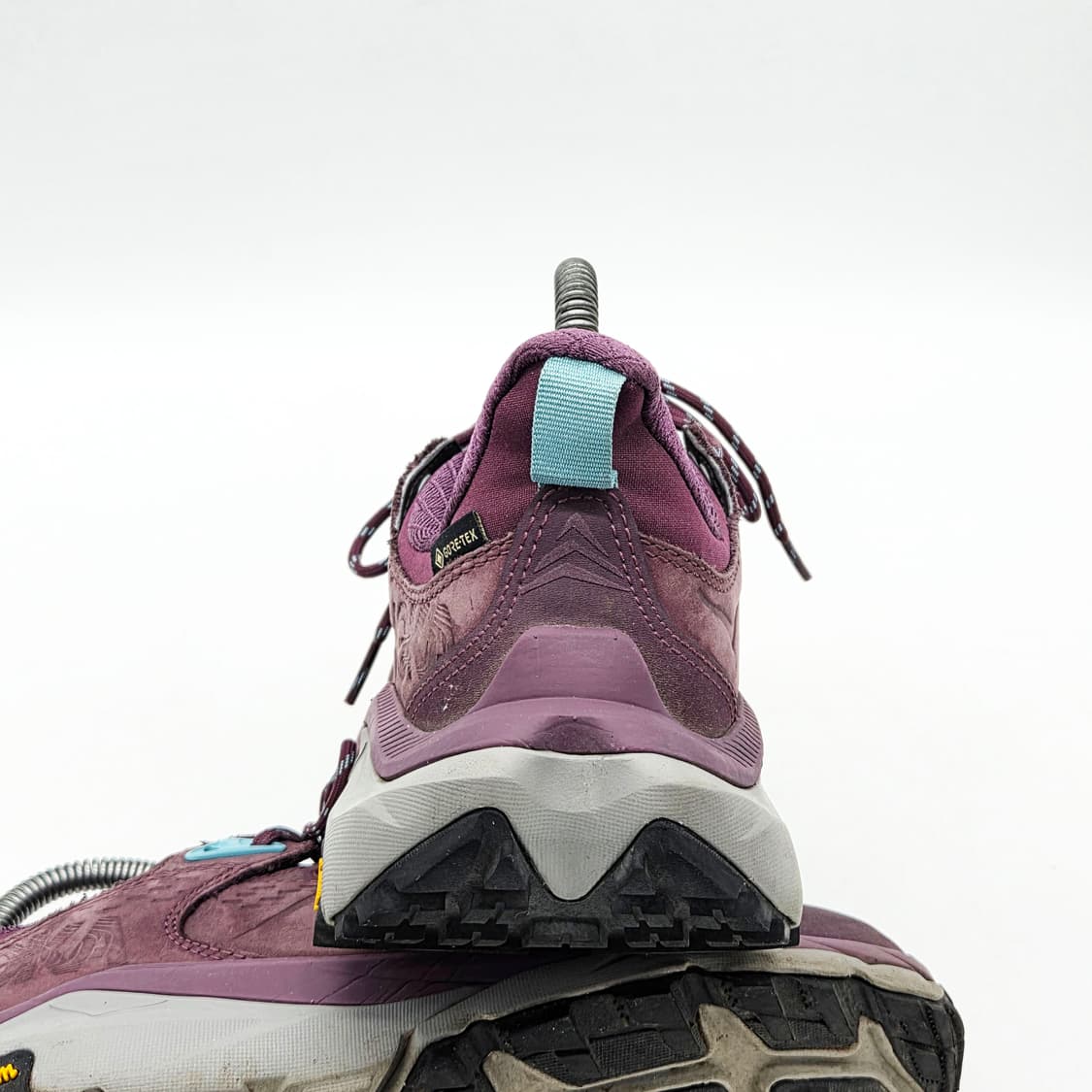 호카 우먼스 카하2 로우 고어텍스 그레이프 와인 (240) 상품이미지2