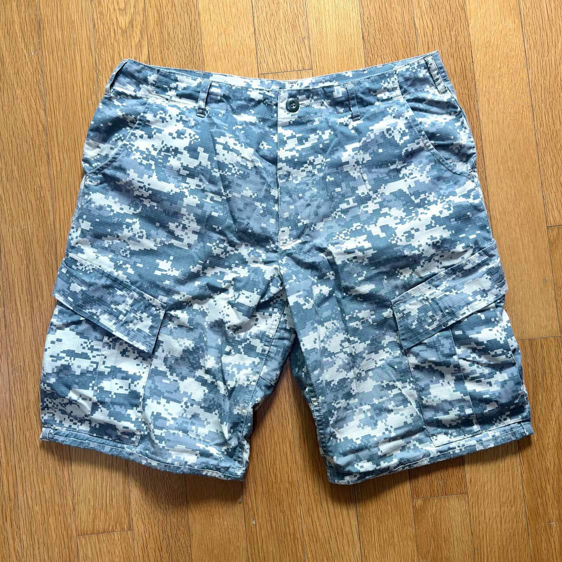 빈티지 디지털카모 카고 쇼트팬츠 상품이미지1