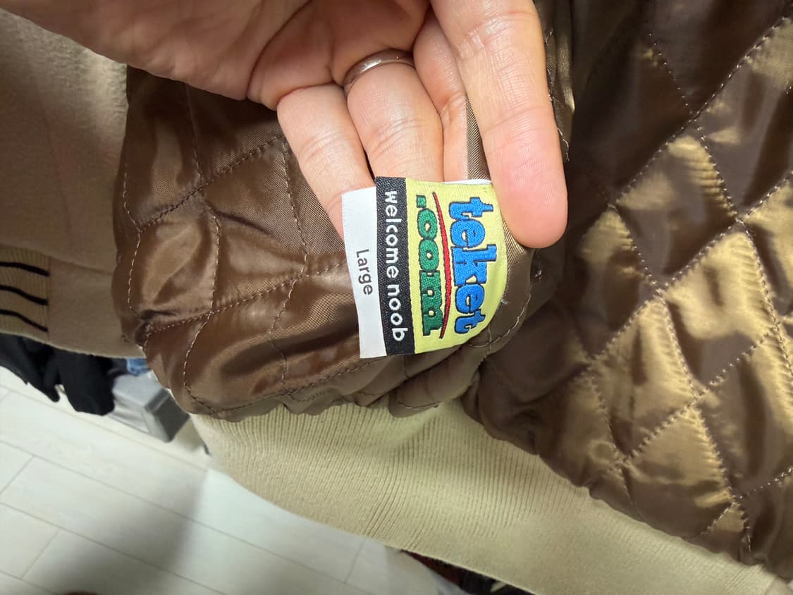 테켓 첫시즌 바시티 자켓 상품이미지4