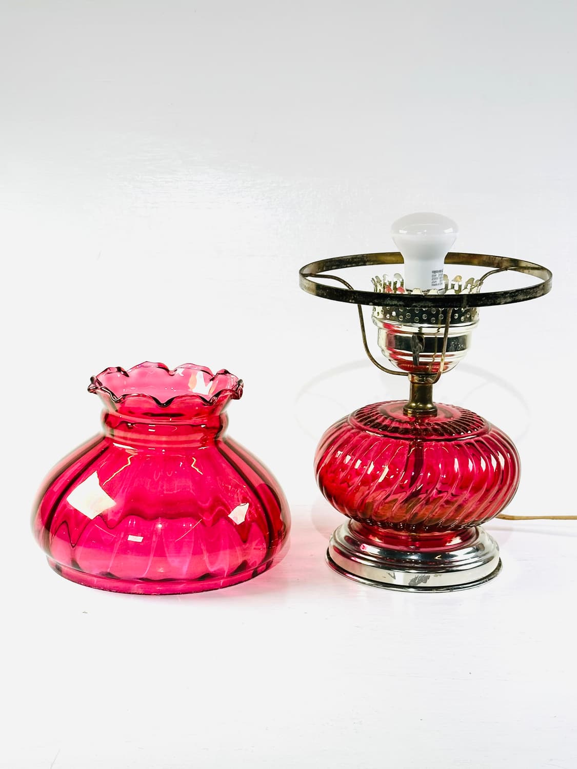 미국 빈티지 fenton 크랜베리 스월 글라스 램프 조명 상품이미지5