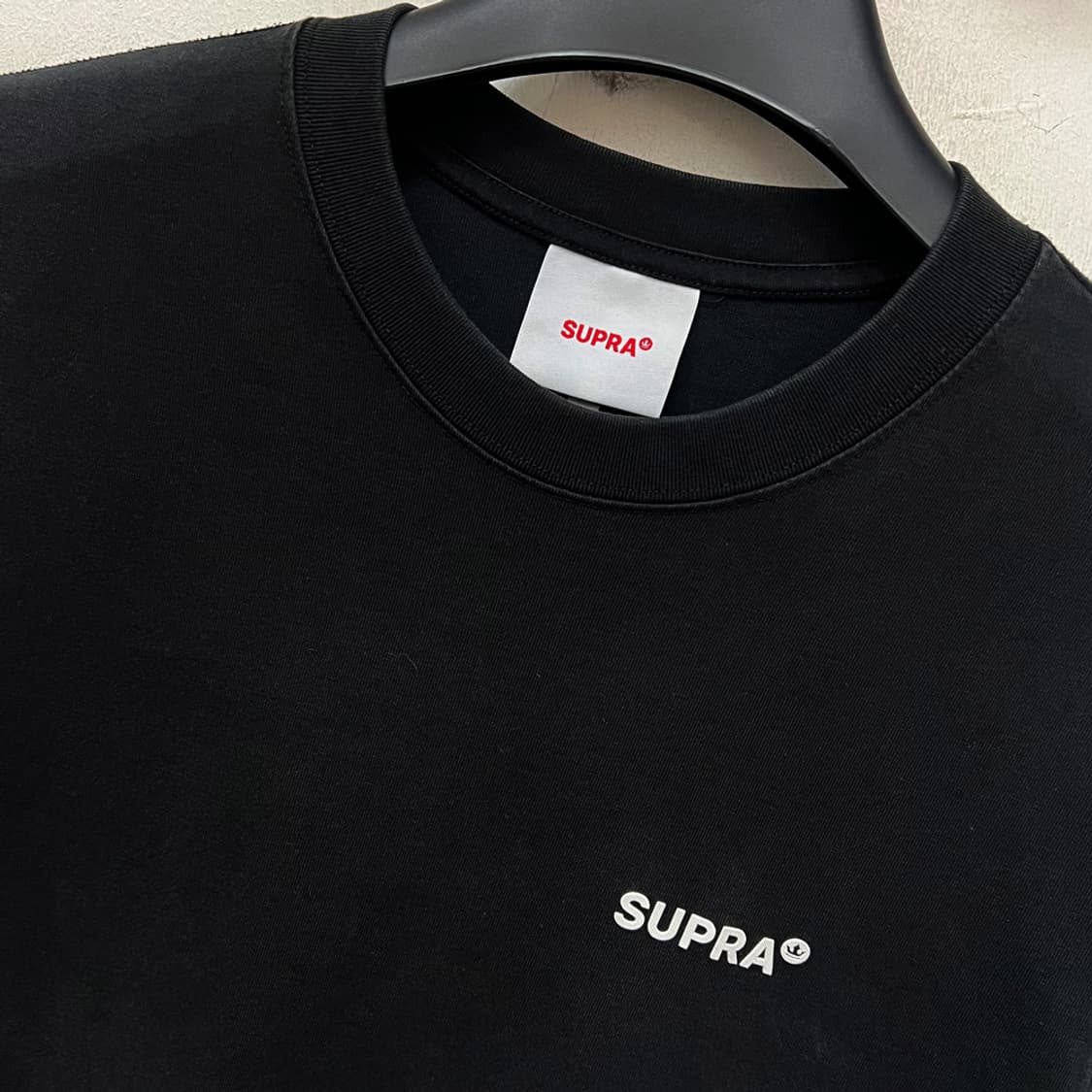 SUPRA 수프라 스케이터 반팔티 L 상품이미지3