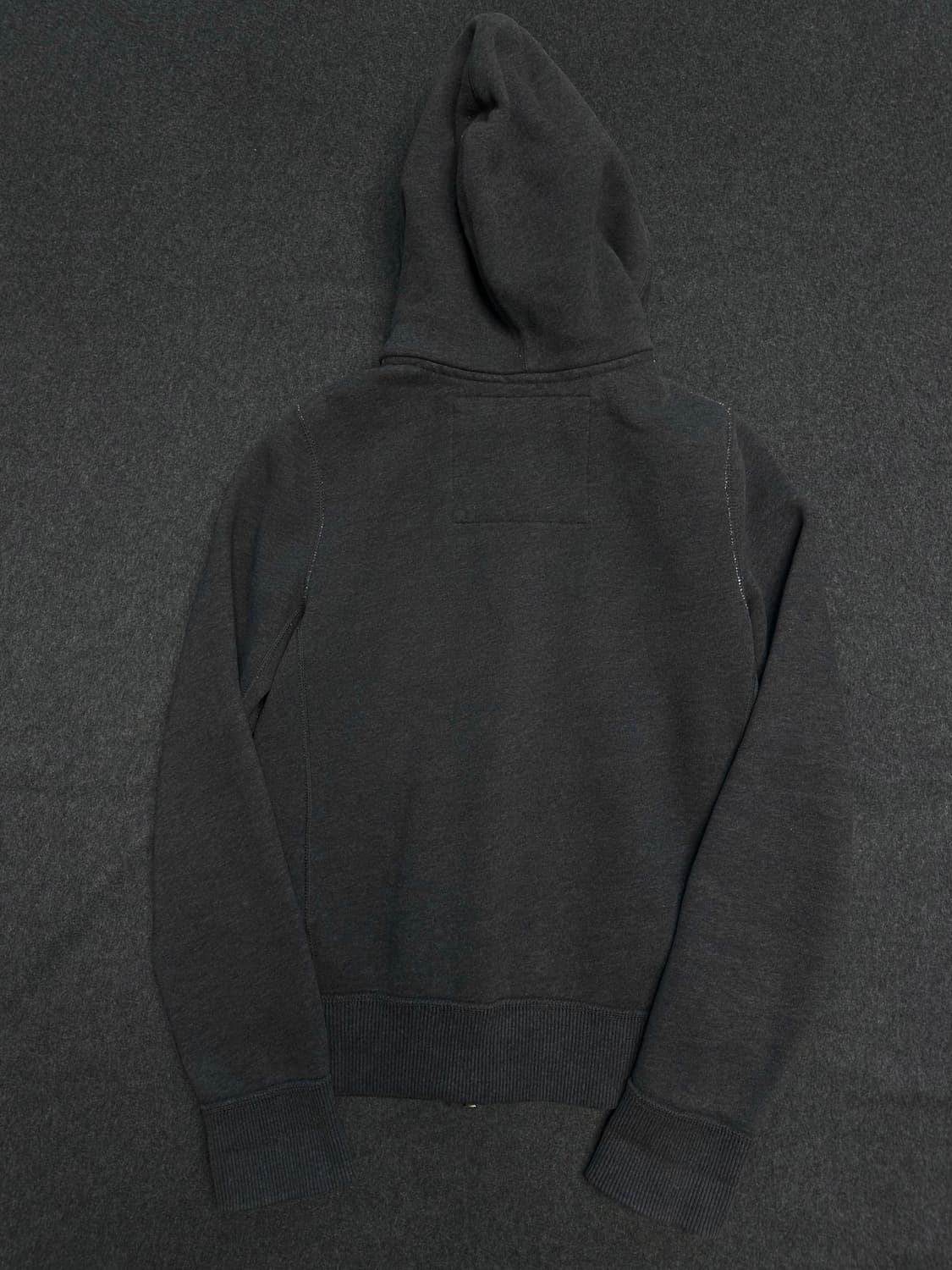 아베크롬비 자수 로고 차콜 후드집업 상품이미지3