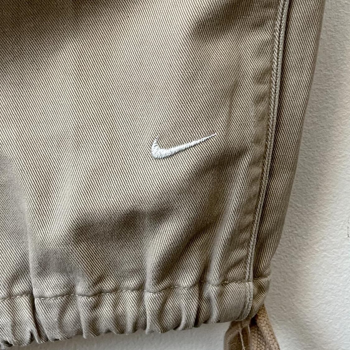 나이키 00s 스우시 원포켓 베이지 와이드 카고조거팬츠 상품이미지5