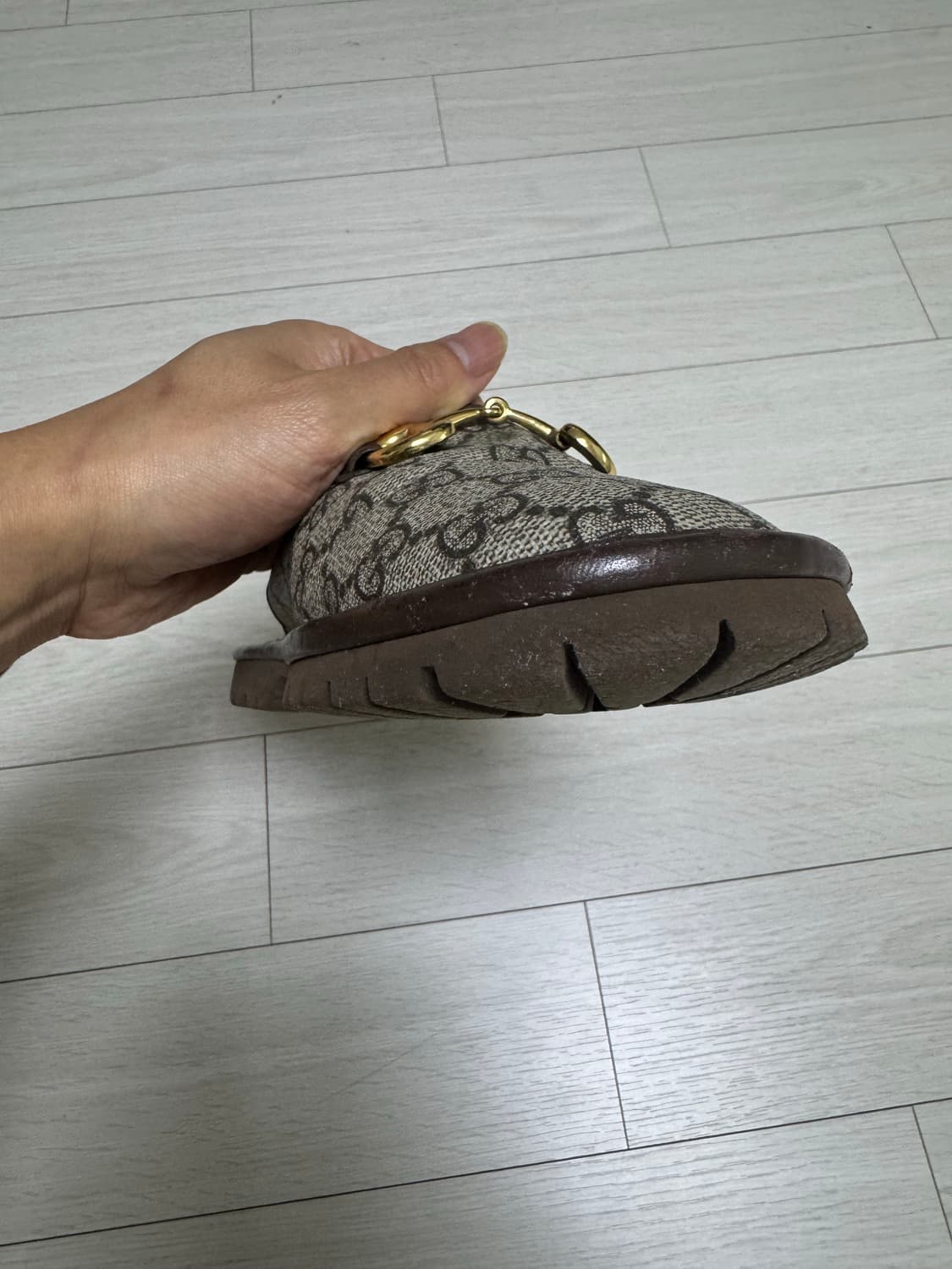 구찌GG로퍼 뮬 슬리퍼 상품이미지7