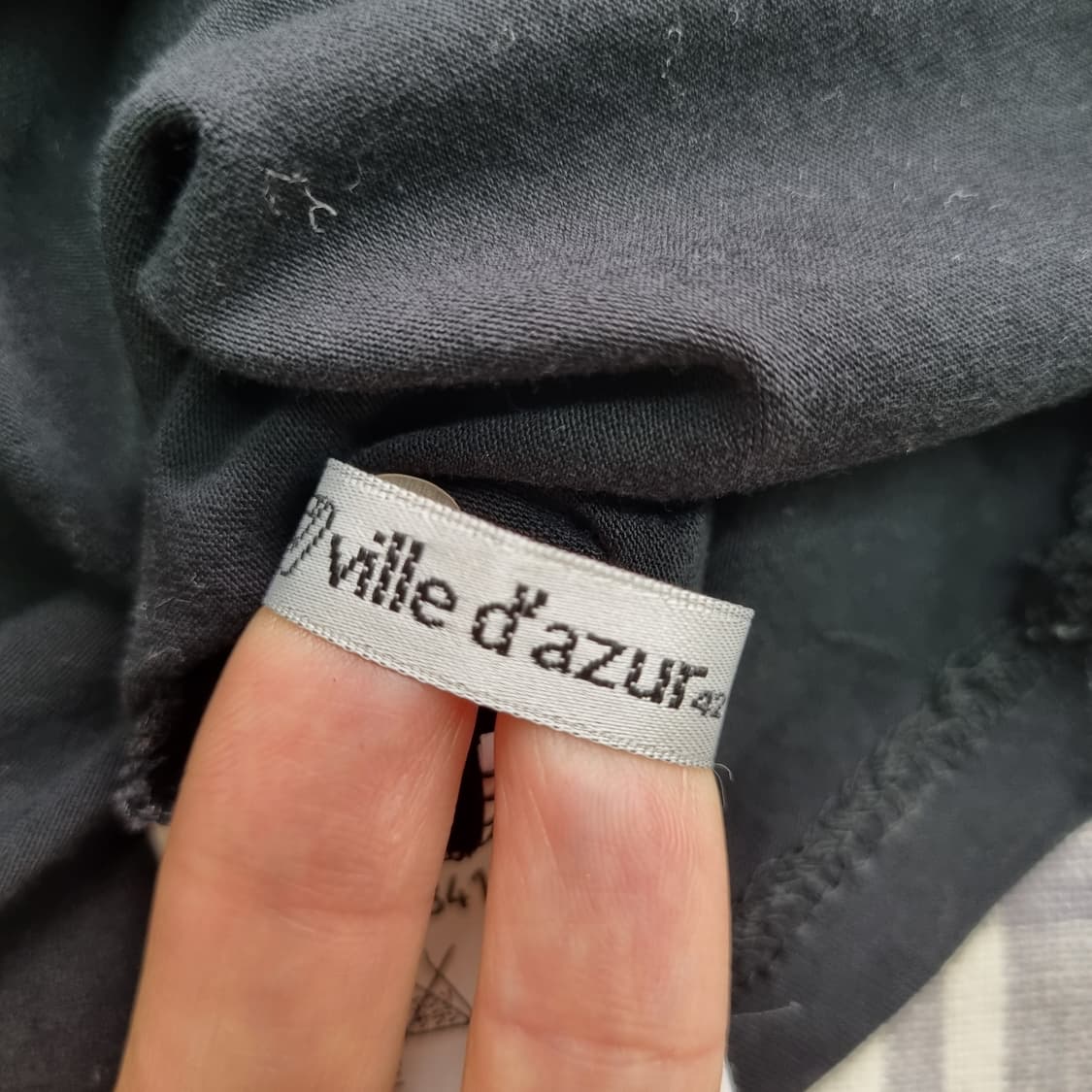 빌 다쥐르 ville d'azur 드로잉 프린트 긴팔티셔츠 1703 상품이미지7