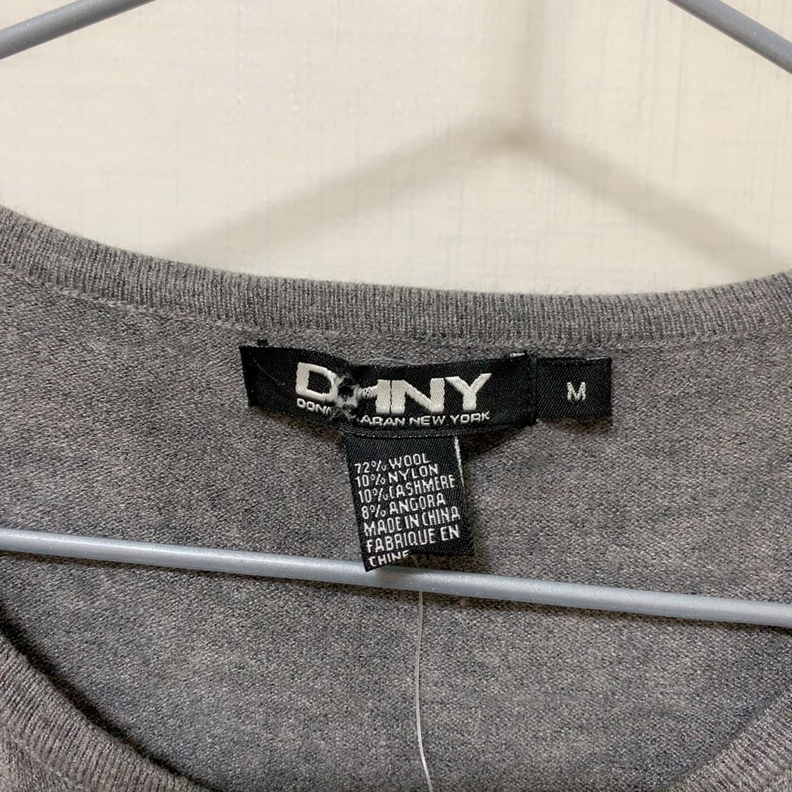 DKNY 새상품 도나카란 뉴욕 그레이 가디건 M 여성 컬러 버튼 니트 상품이미지4