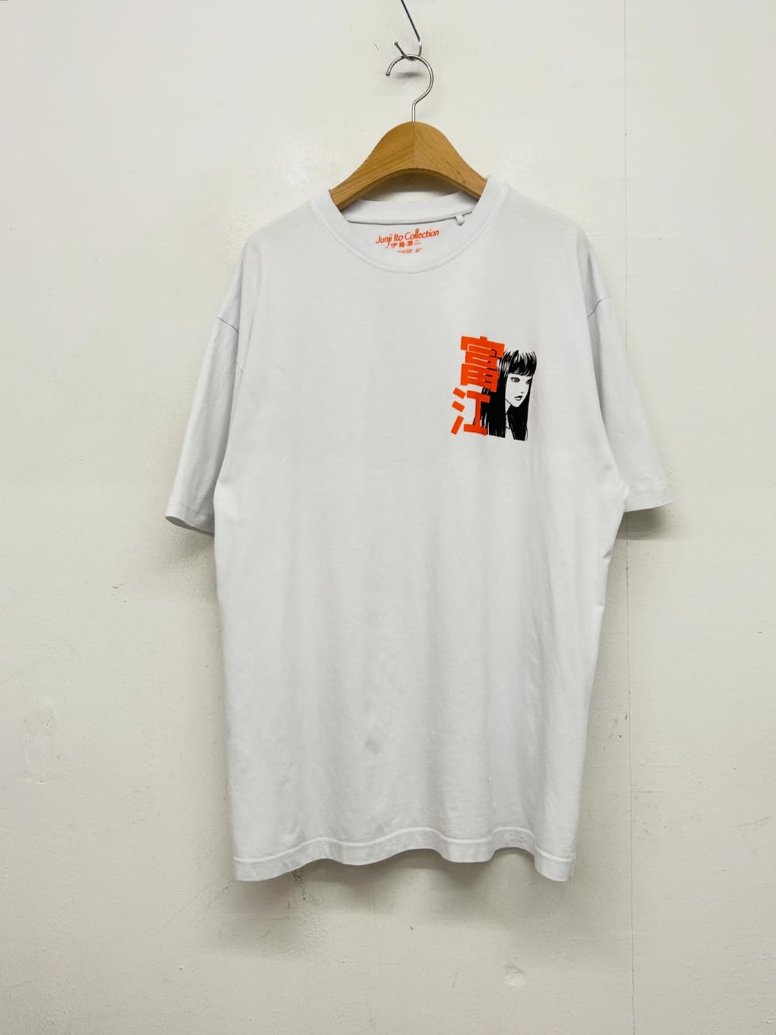 Pull&Bear 이토준지 토미에 티셔츠 상품이미지3