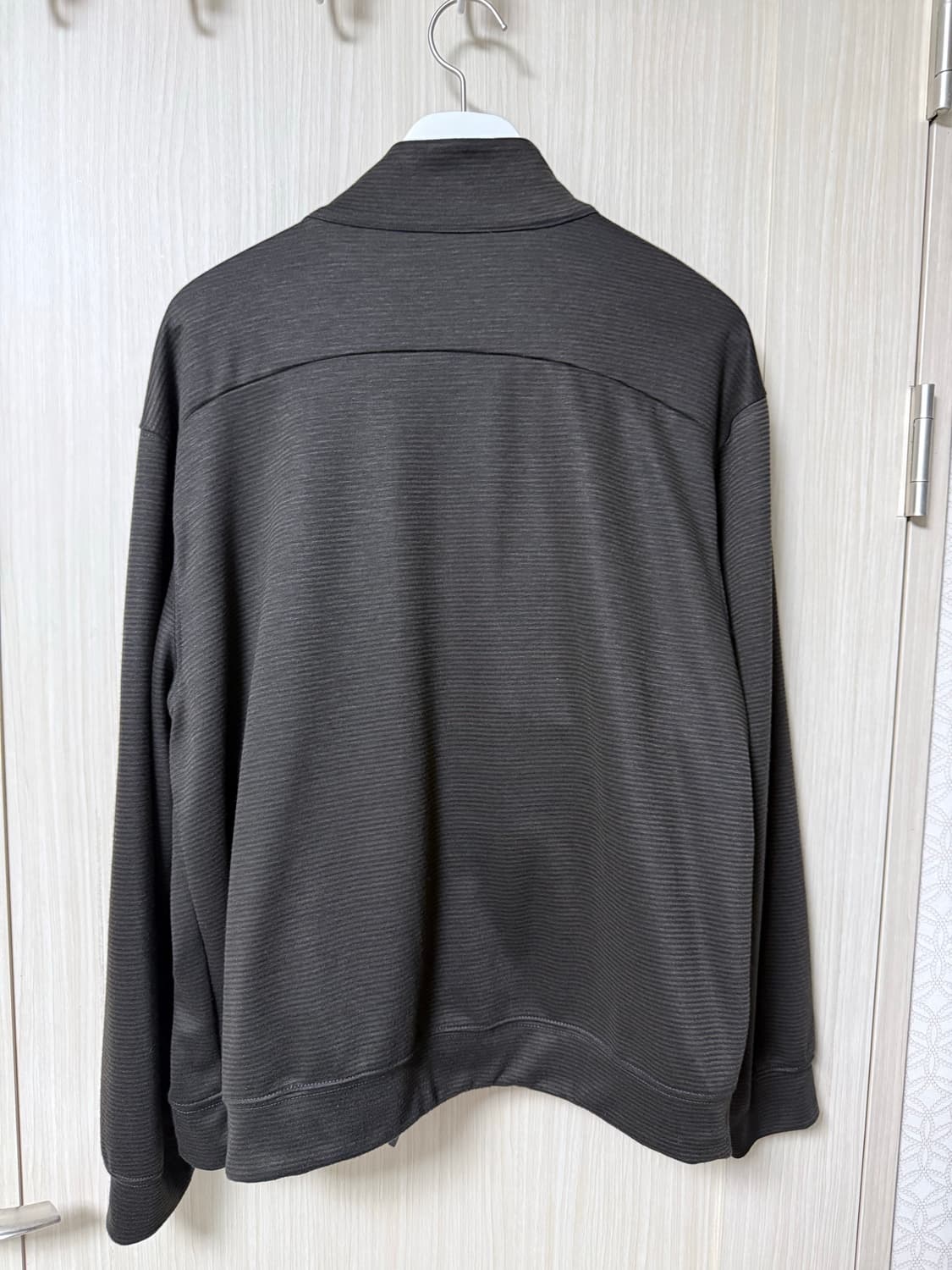 [3]폴리테루 휴먼인덱스 스트라이프 트랙탑 블랙카키 상품이미지2