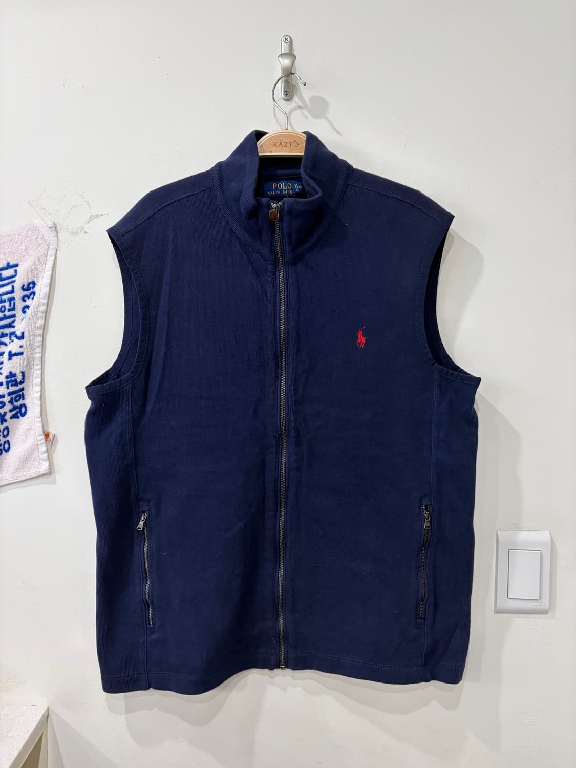 177. 폴로 조끼 상품이미지1