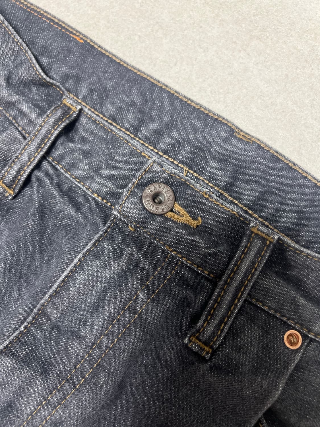 캐피탈 14oz 블랙 데님 상품이미지3