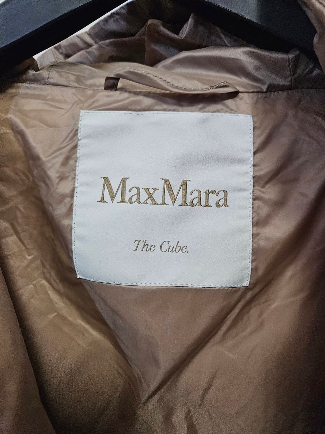 it40) 막스마라 Max Mara 더 큐브 트레질 카멜 롱패딩 베스트  상품이미지5