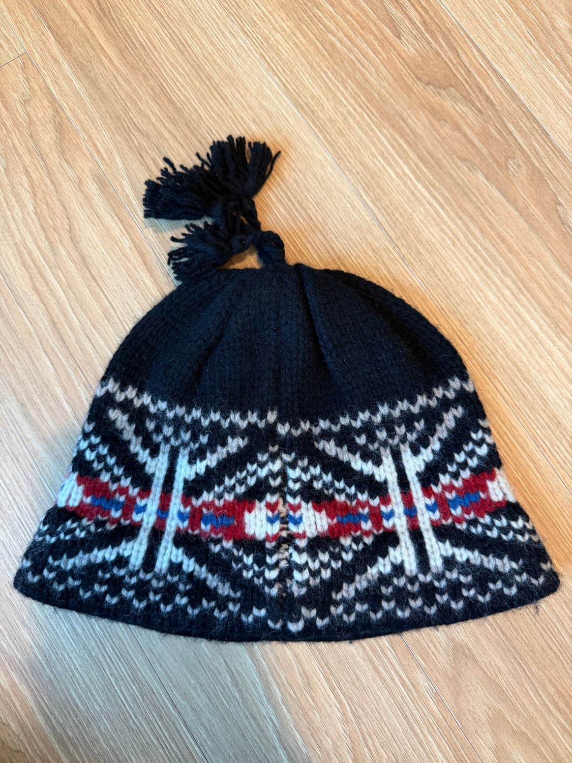 (os) 슈프림 태슬 비니 상품이미지1