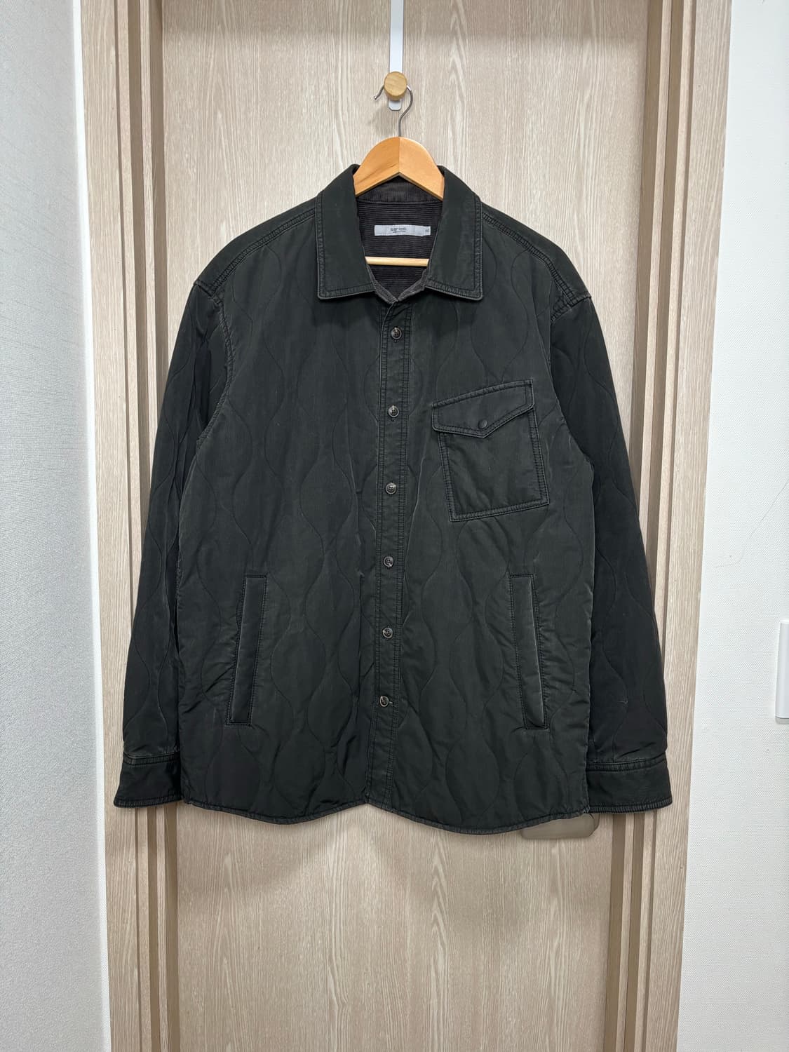 민트급)시리즈 퀼팅 아우터형 셔츠자켓110/차콜 상품이미지1