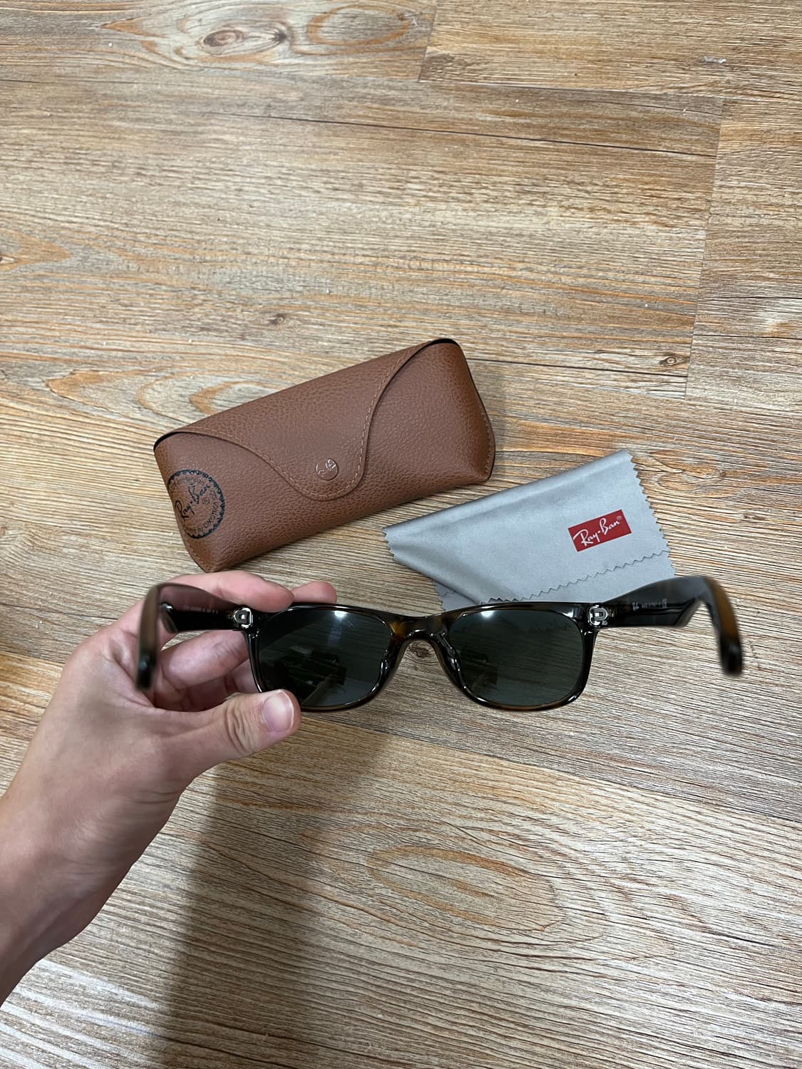 레이벤 rb2132 f 52사이즈 톨토이즈 선글라스 상품이미지2