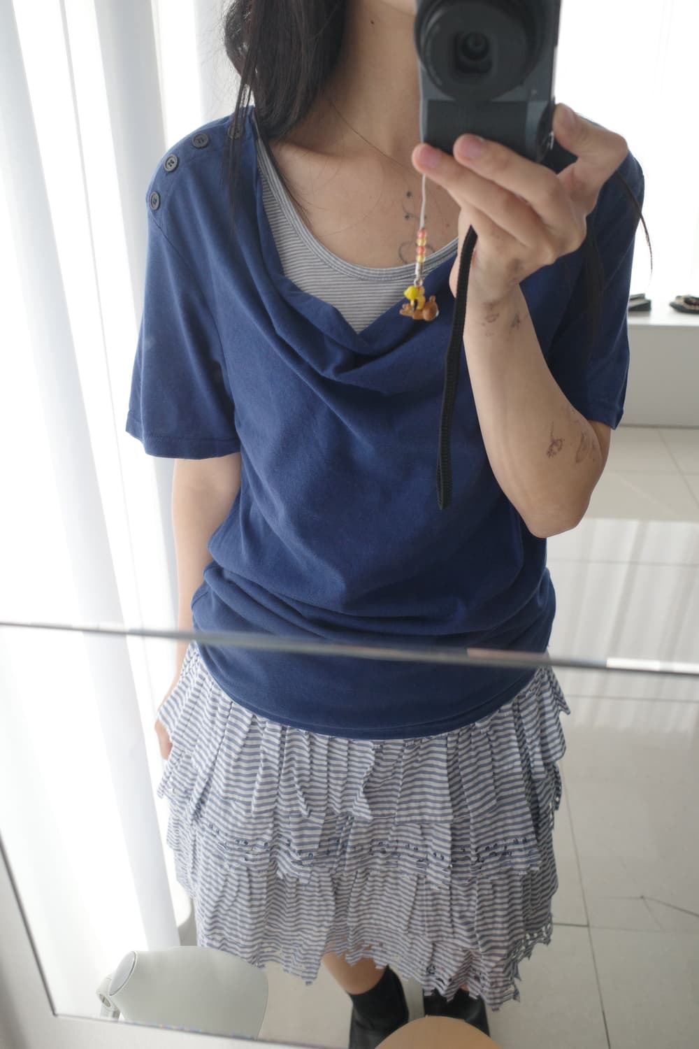 Drape layered button top  상품이미지2