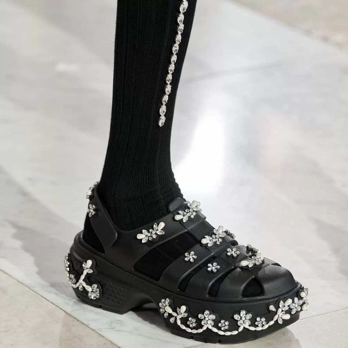 시몬로샤 크록스 25ss fisherman sandal 상품이미지2