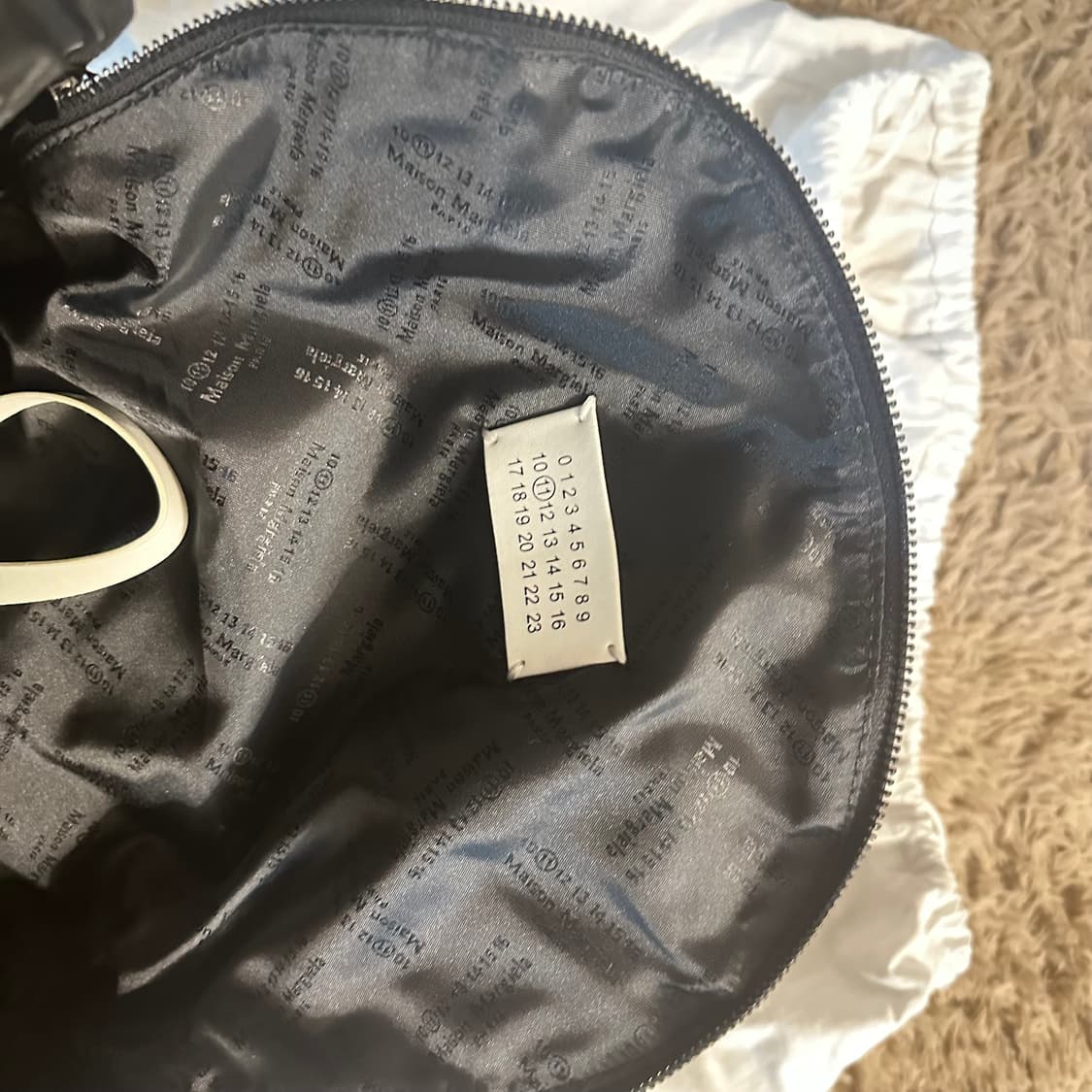 (새제품)마르지엘라 캔버스 백팩 상품이미지3