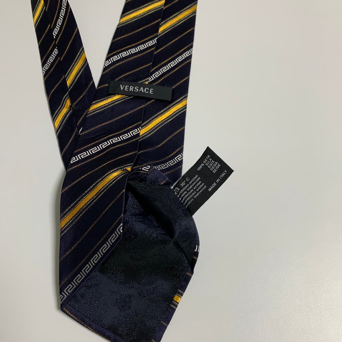 베르사체(VERSACE) 명품넥타이 스트라이프 신형라벨 A+ 최상급 상품이미지8