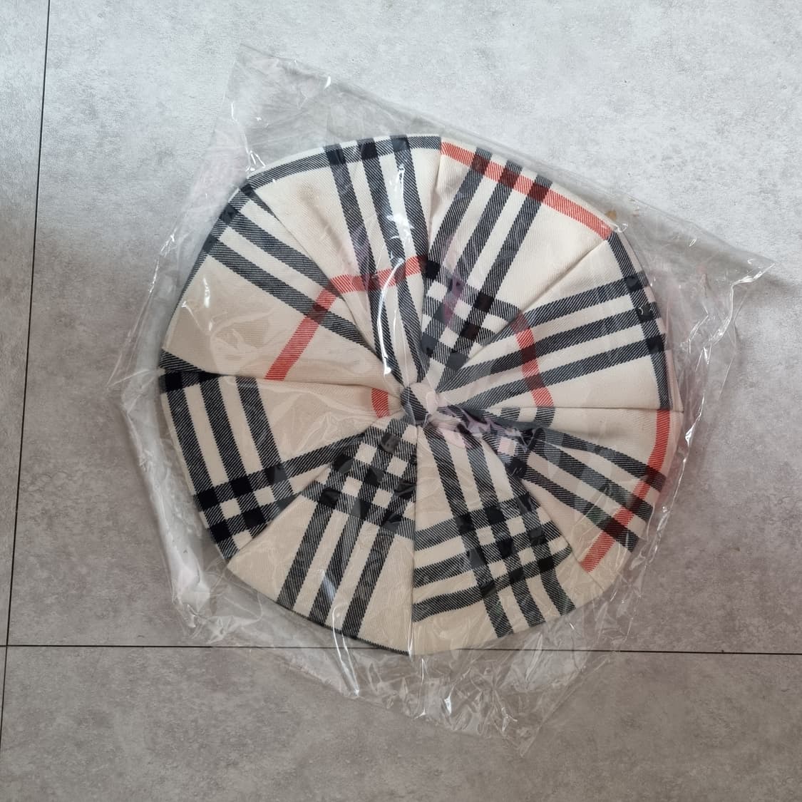 로맨틱크라운 클래식 체크 뉴스보이 캡 베레모 오트밀 상품이미지4