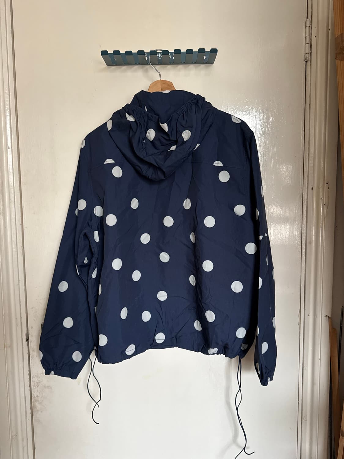 노컨텐츠 도트 바람막이 상품이미지3