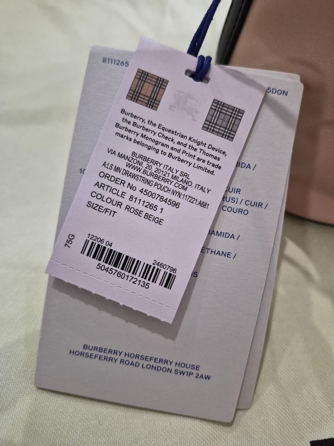 새상품))버버리 25FW 미니 드로스트링 복조리백 상품이미지2