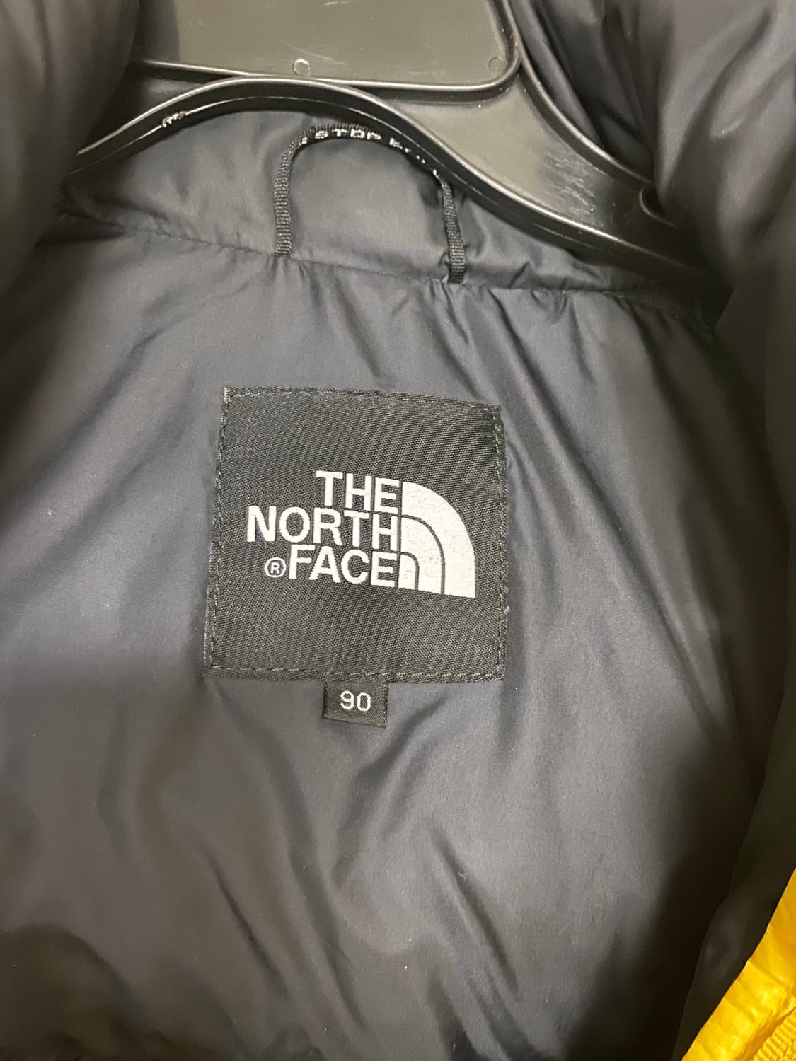 노스페이스 노랑 숏패딩 상품이미지4