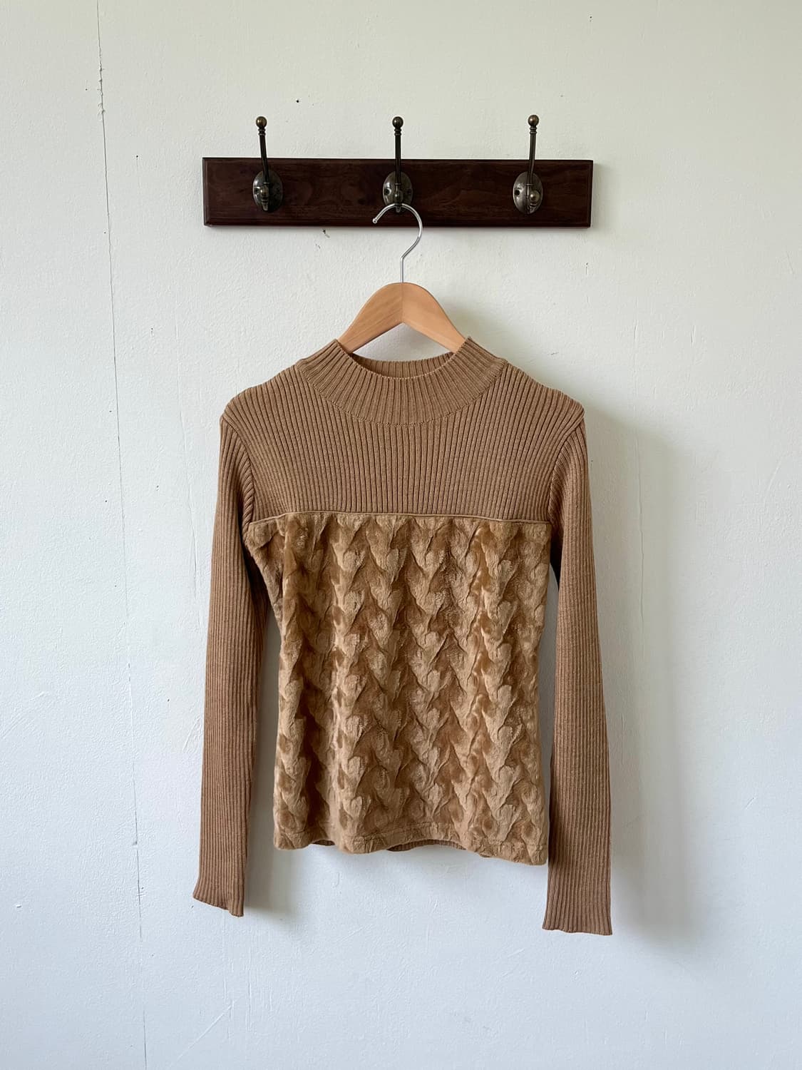 IDEE et IDEAL 브라운 퍼 터틀넥 상품이미지1