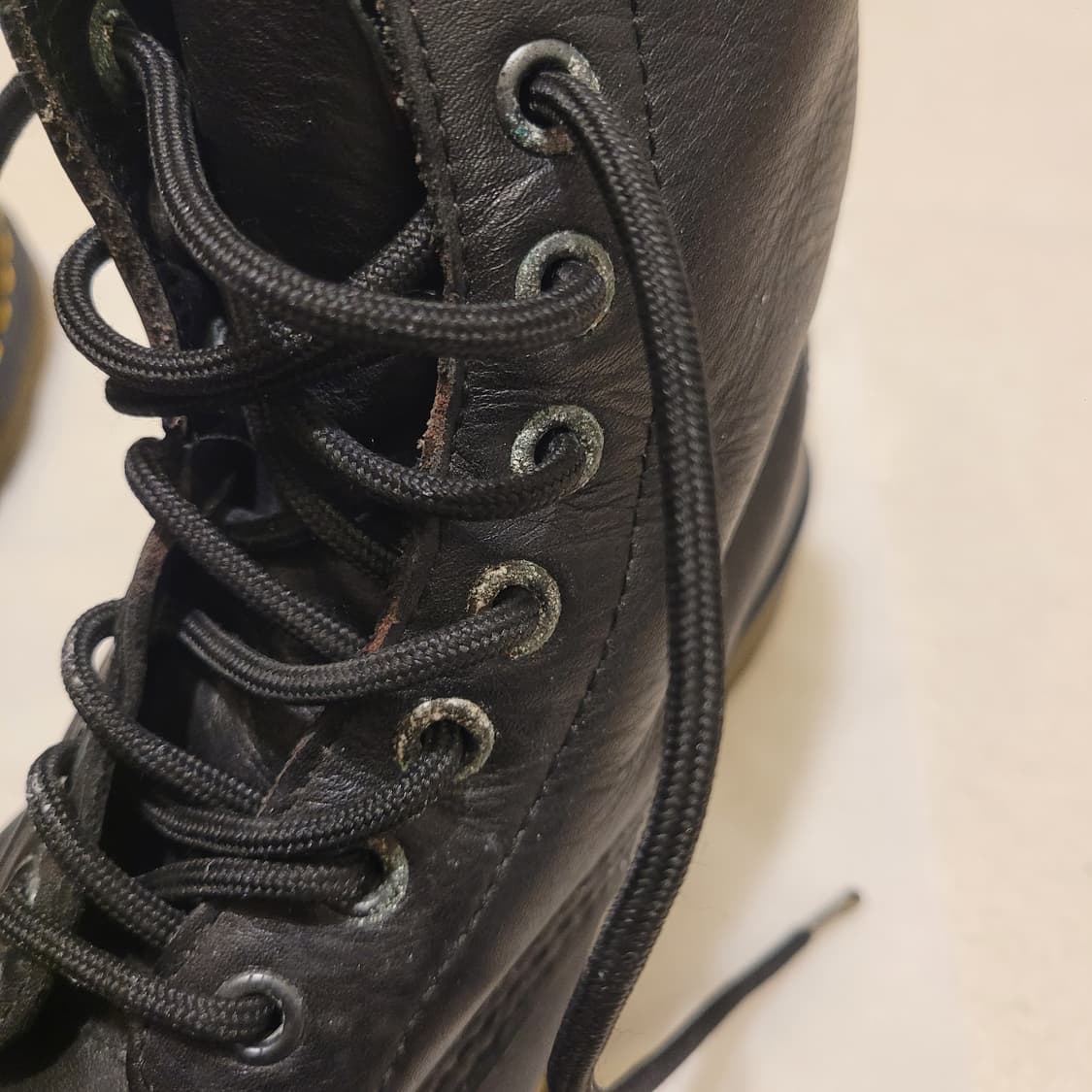 닥터마틴 1460 8홀 워커 260 상품이미지7