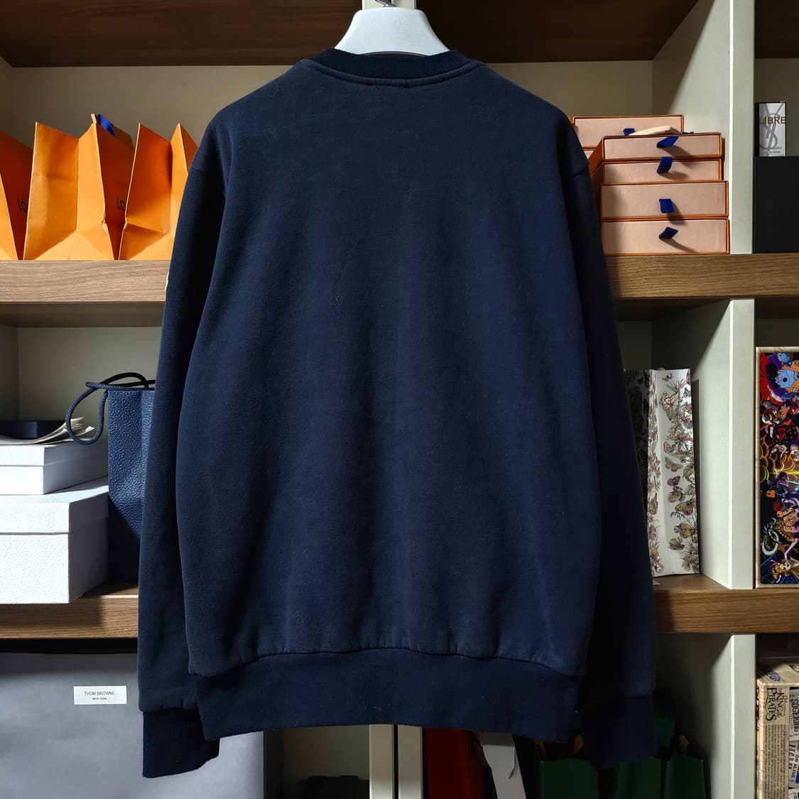 몽클레어 카라비너 자수 로고 맨투맨 XL 상품이미지2