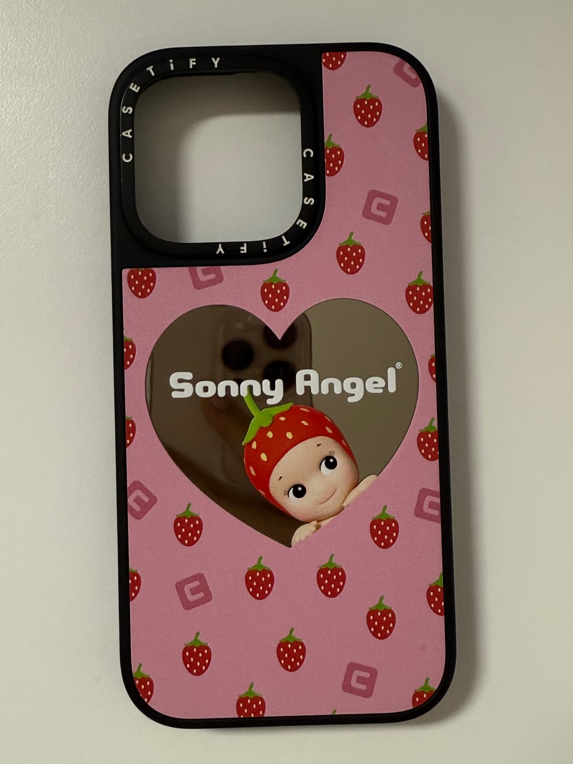 소니엔젤 딸기 케이스티파이 16프로 미러 케이스 상품이미지1