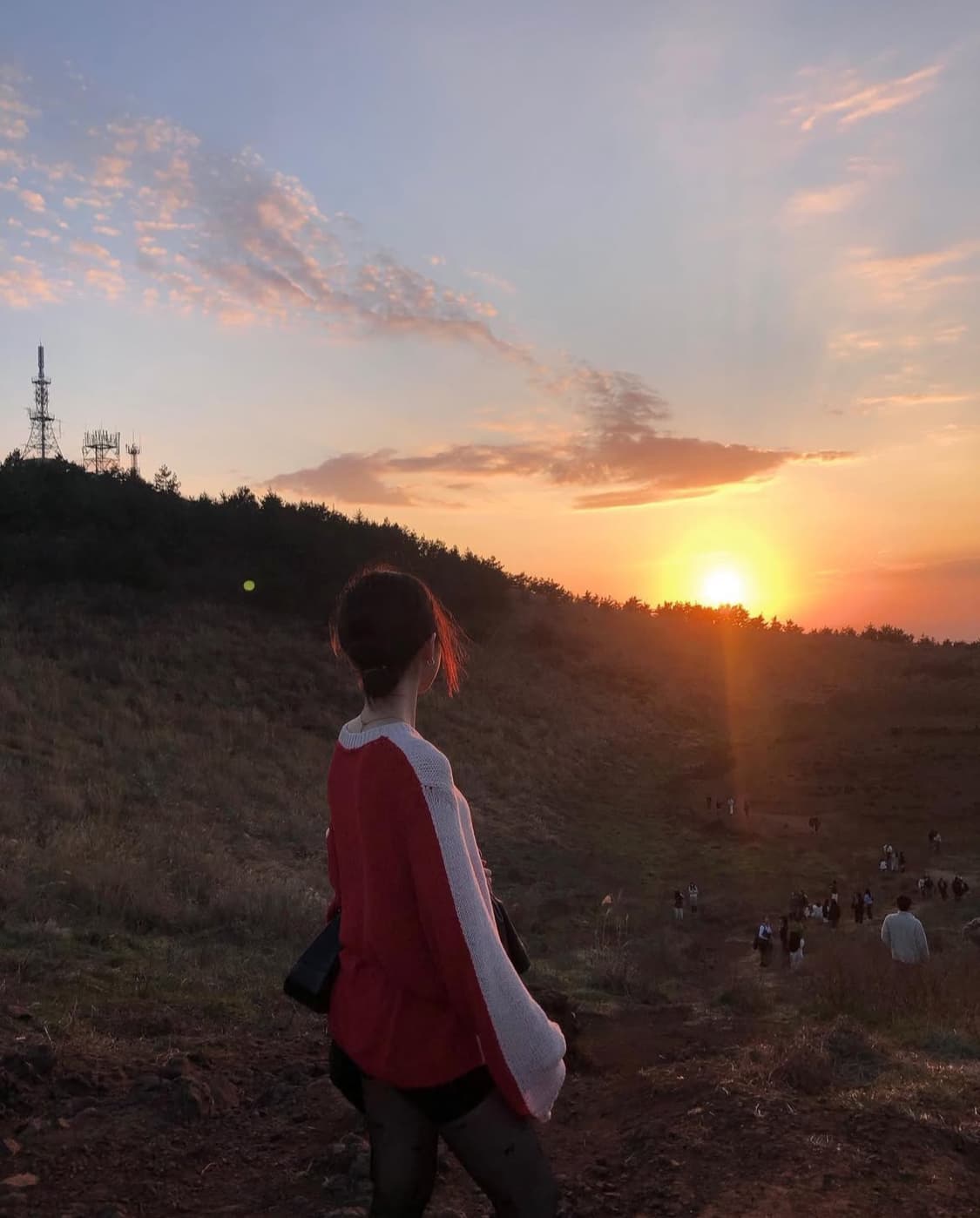 오픈와이와이/더오픈프로덕트 컷아웃 니트 상품이미지5