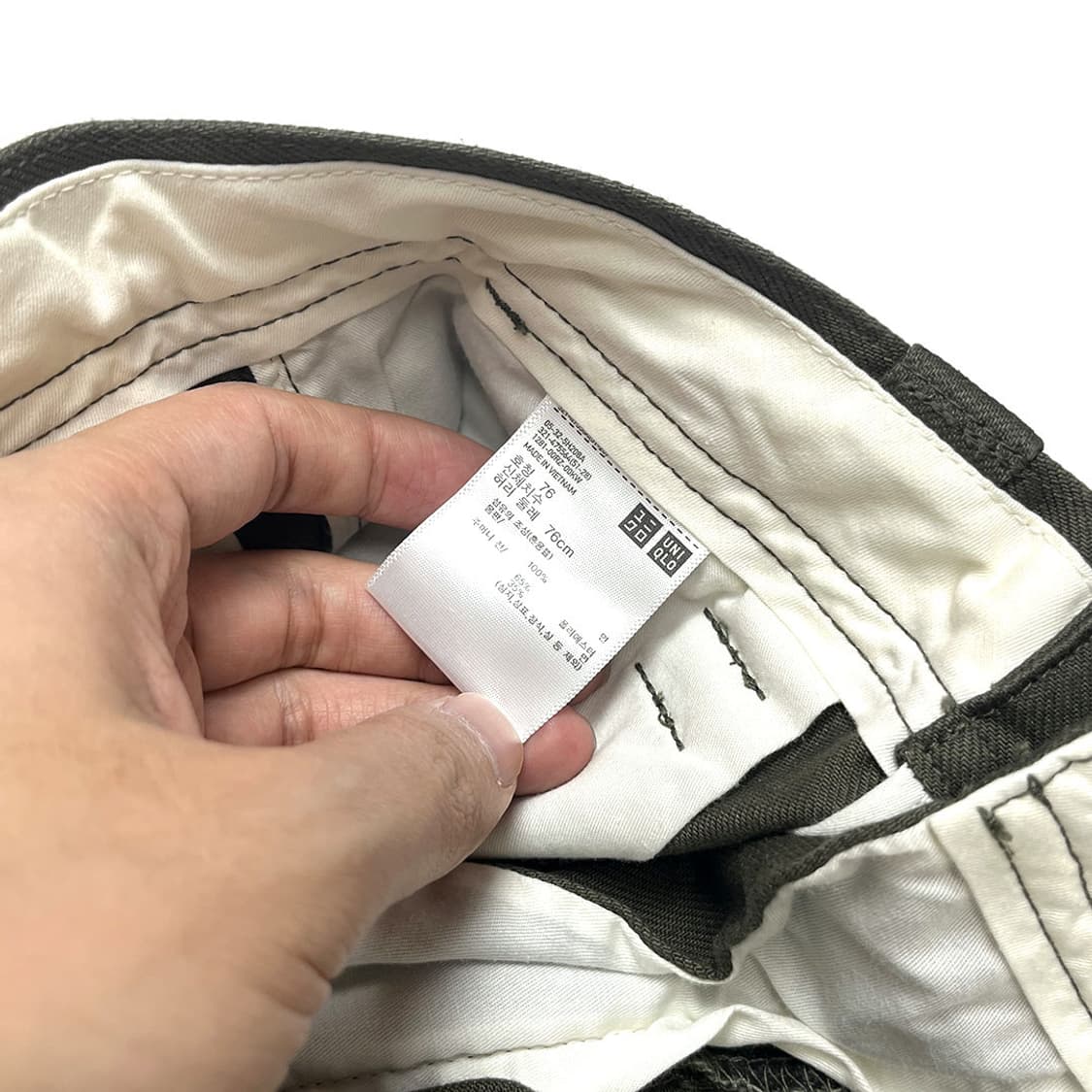 유니클로 와이드핏 치노 팬츠 상품이미지7