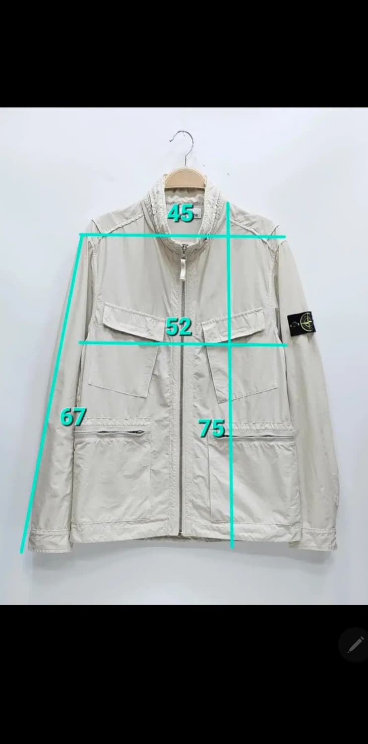STONE ISLAND 스톤아일랜드 후드 바람막이 자켓 / 남 L 상품이미지10