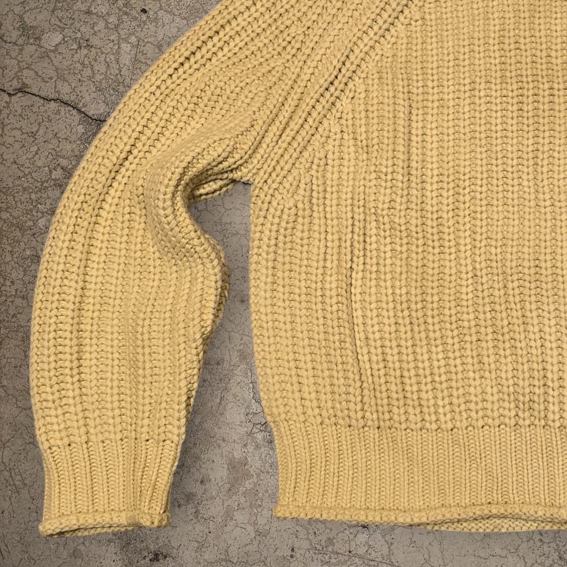 GU 래글런 모크넥 니트 스웨터 상품이미지3