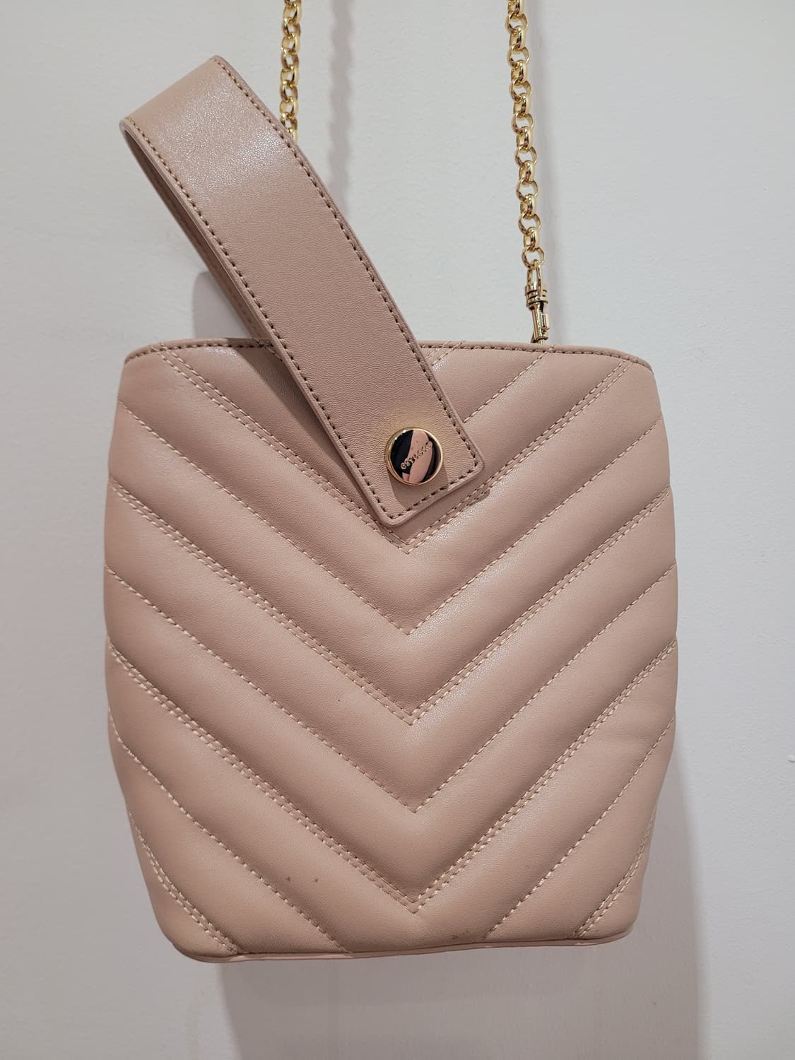 오스트카카OSTKAKA 퀼팅 버킷백 리카 미니 베이지 상품이미지6