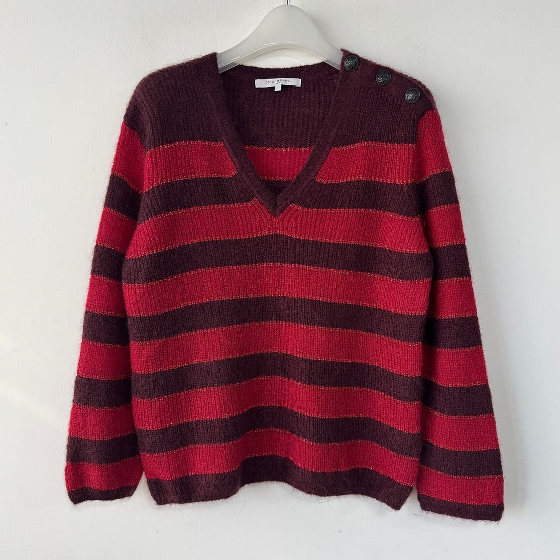 제라드다렐 버튼 디테일 모헤어 울 점퍼 상품이미지1