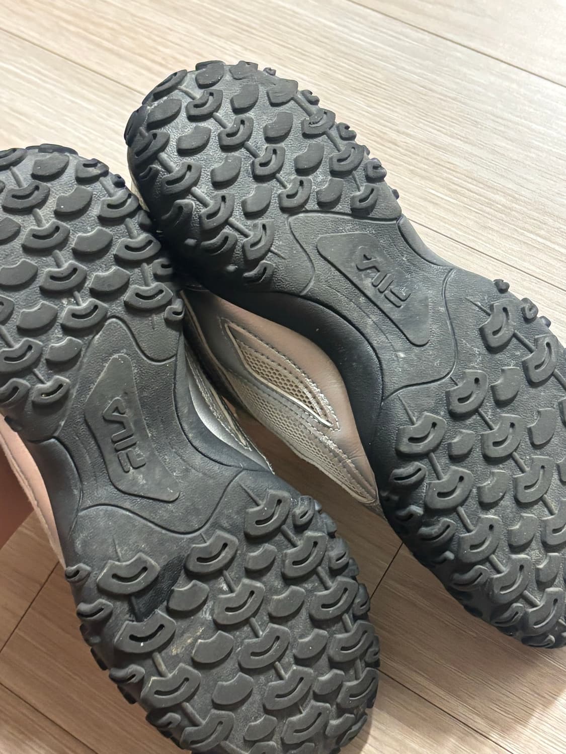 휠라 에샤페 실버문 250 상품이미지8