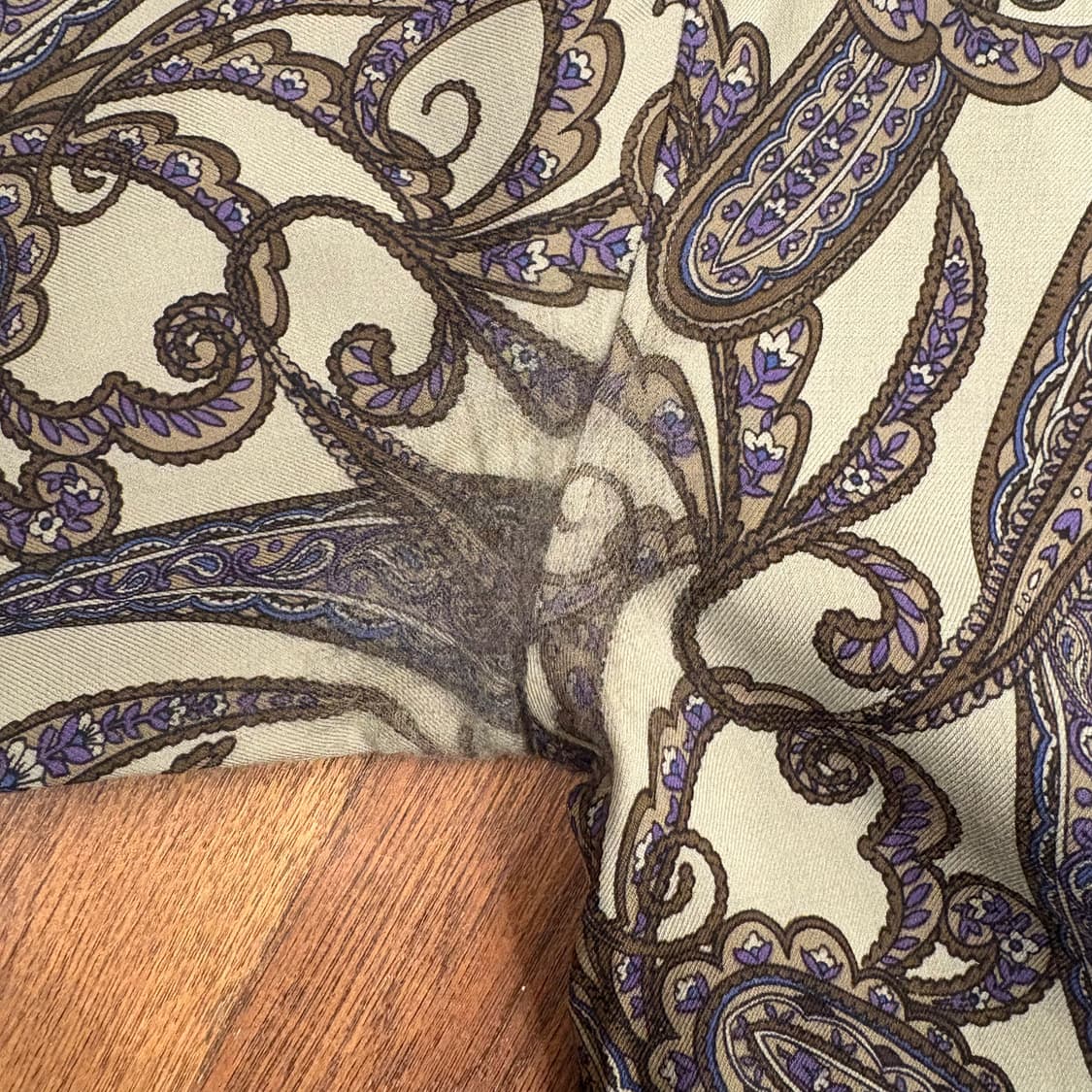 발렌시아가 스포츠 울 긴팔 셔츠 블루 퍼플 페이즐리 패턴 디테일 그레이 상품이미지10