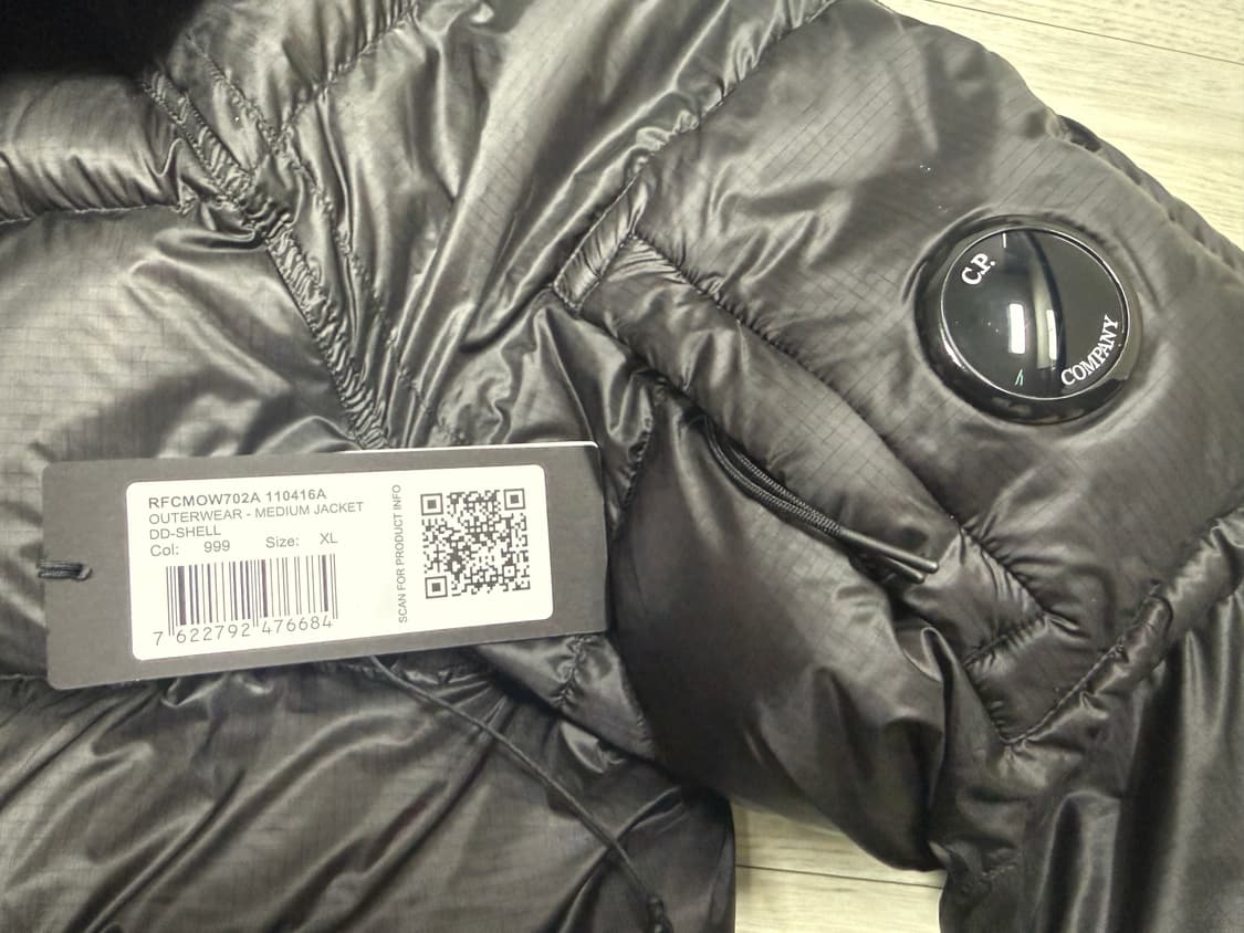 c.p.company dd쉘 패딩 새상품급 상품이미지2