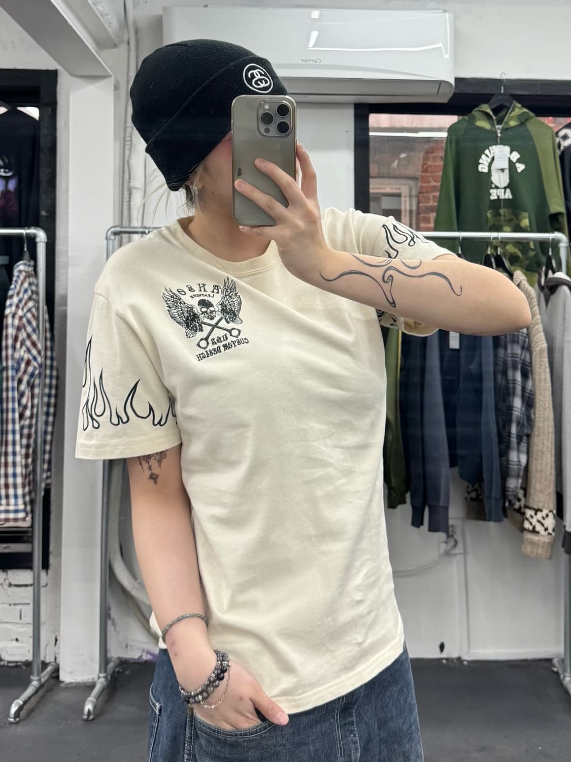 밴슨 레더 플레임 로고 티셔츠 상품이미지1