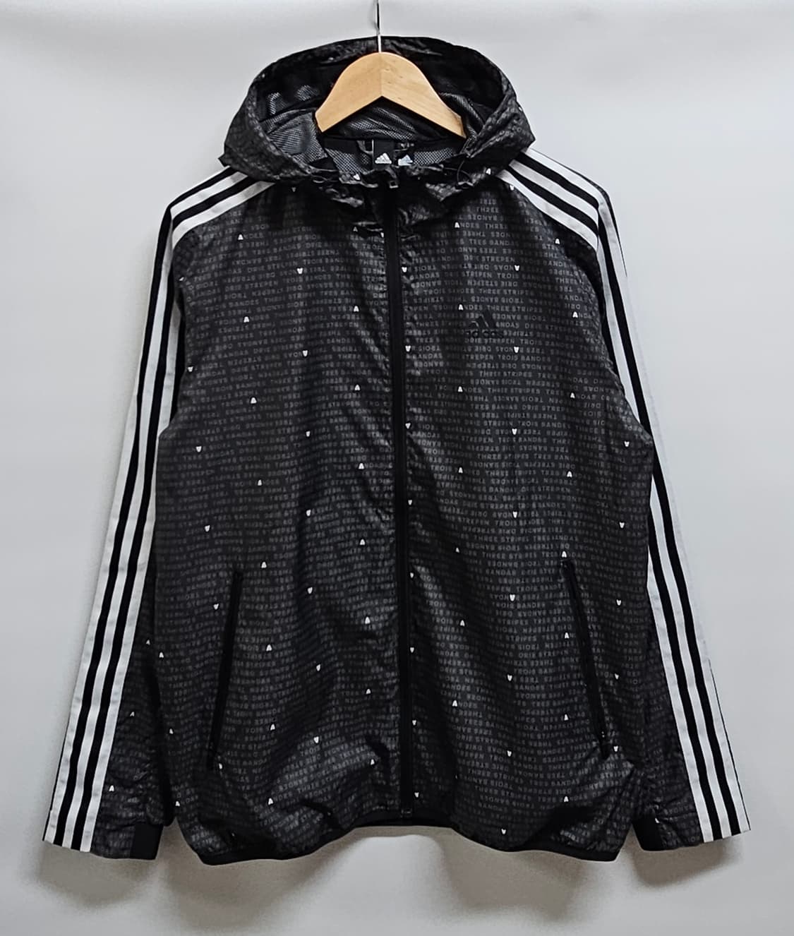 아디다스 멀티로고 후드 바람막이 L 상품이미지1