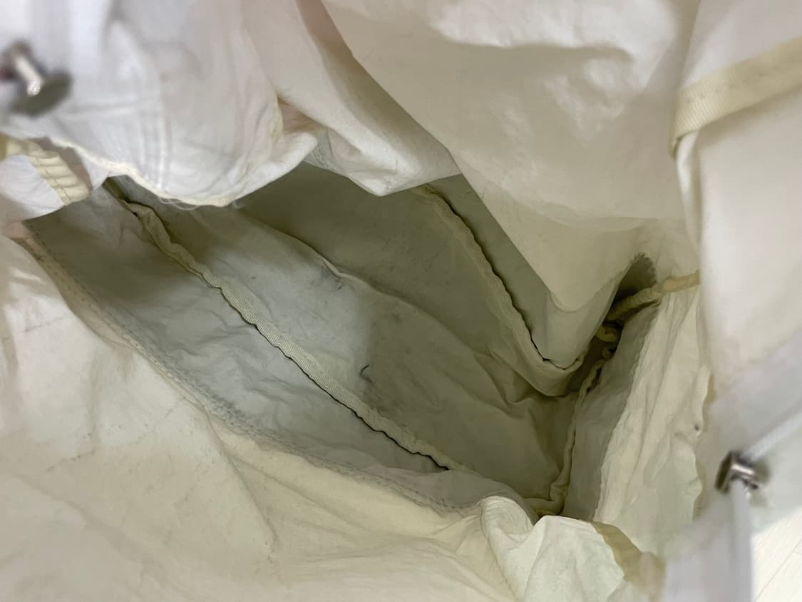 더뮤지엄비지터 스프레이 백팩 초기 디자인 상품이미지6