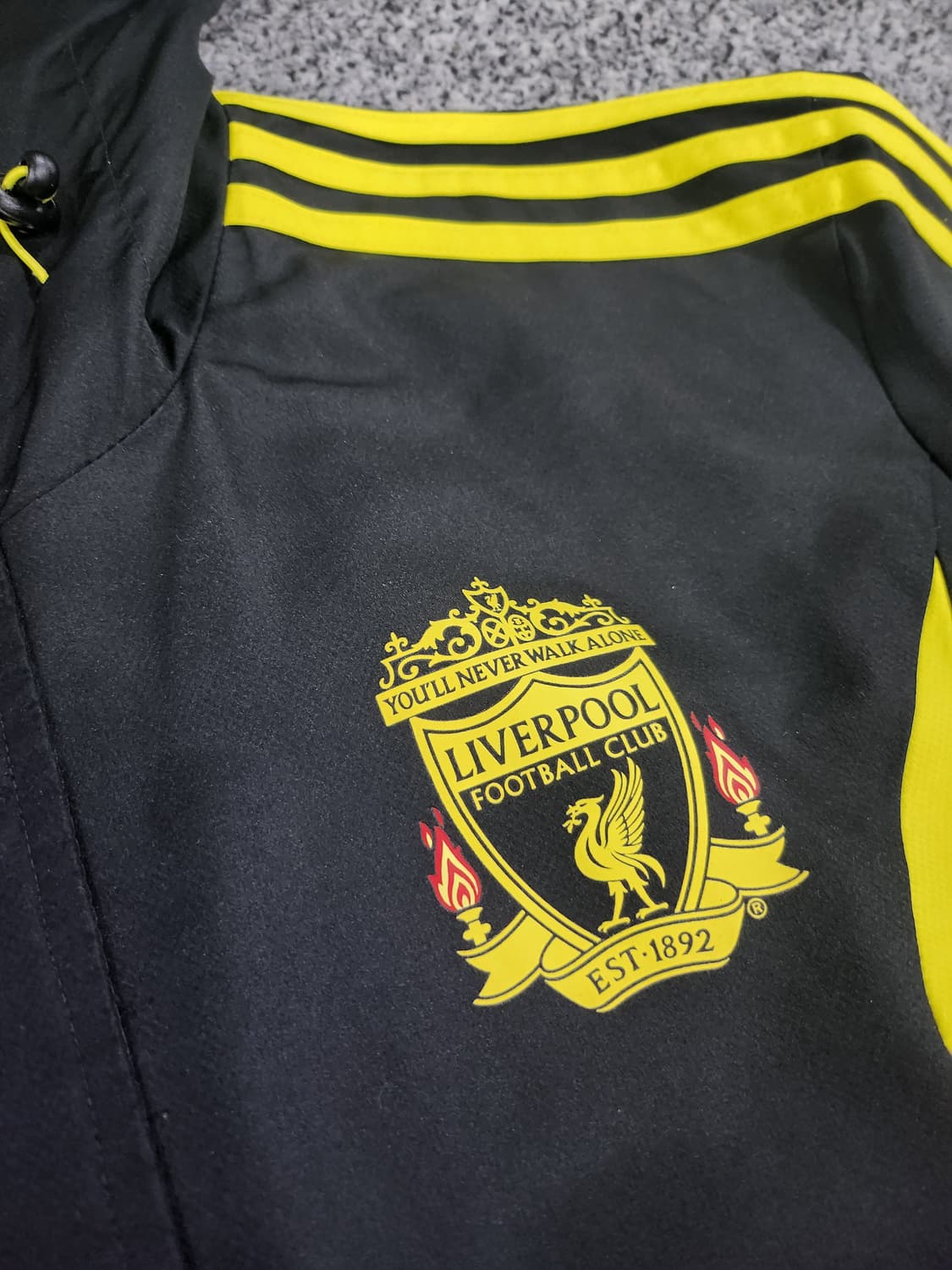 //Adidas × Liverpool F.C. 후드 바람막이 자켓 상품이미지5