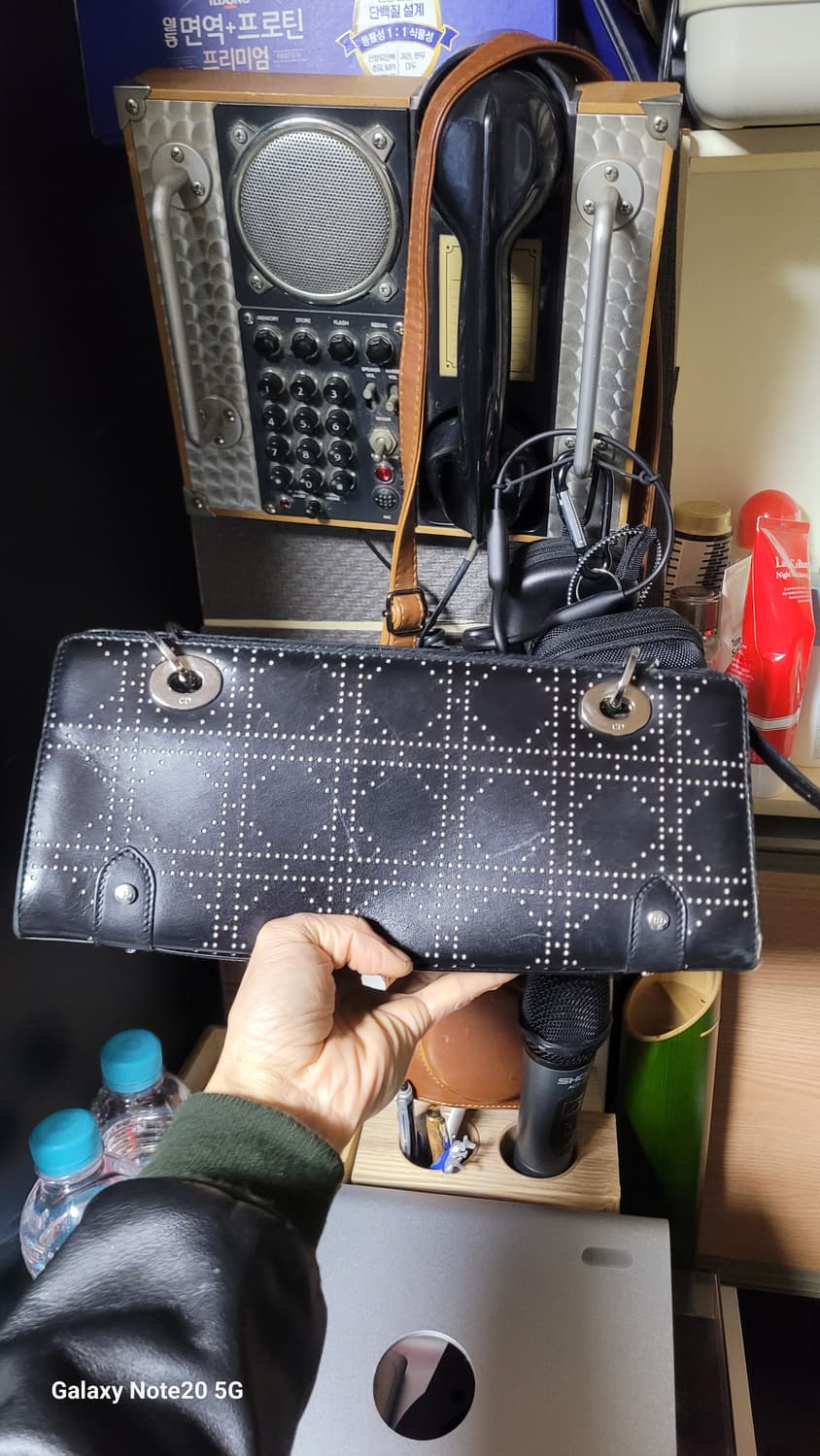 디올 까나쥬 레이디 디올 크로스백 상품이미지2