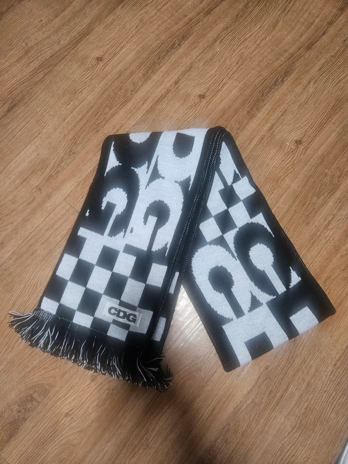 꼼데가르송 머블러 상품이미지1